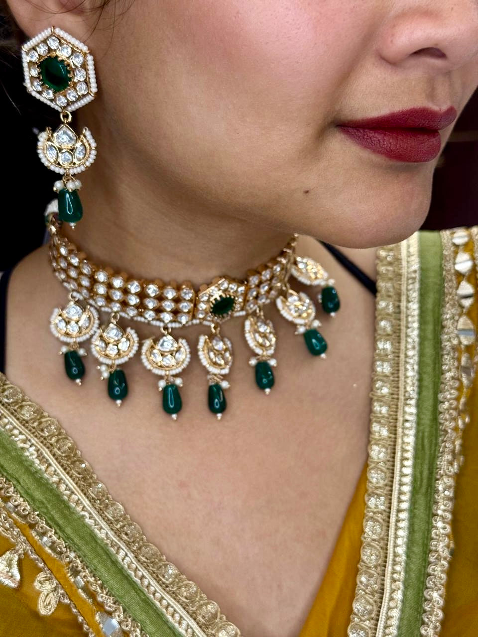 Ruhi Green Kundan Choker