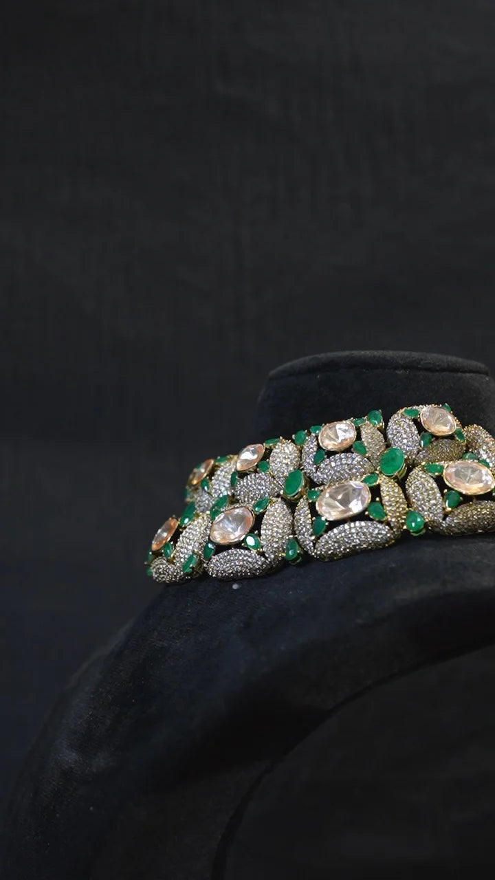 Aurelia Emerald Choker Set