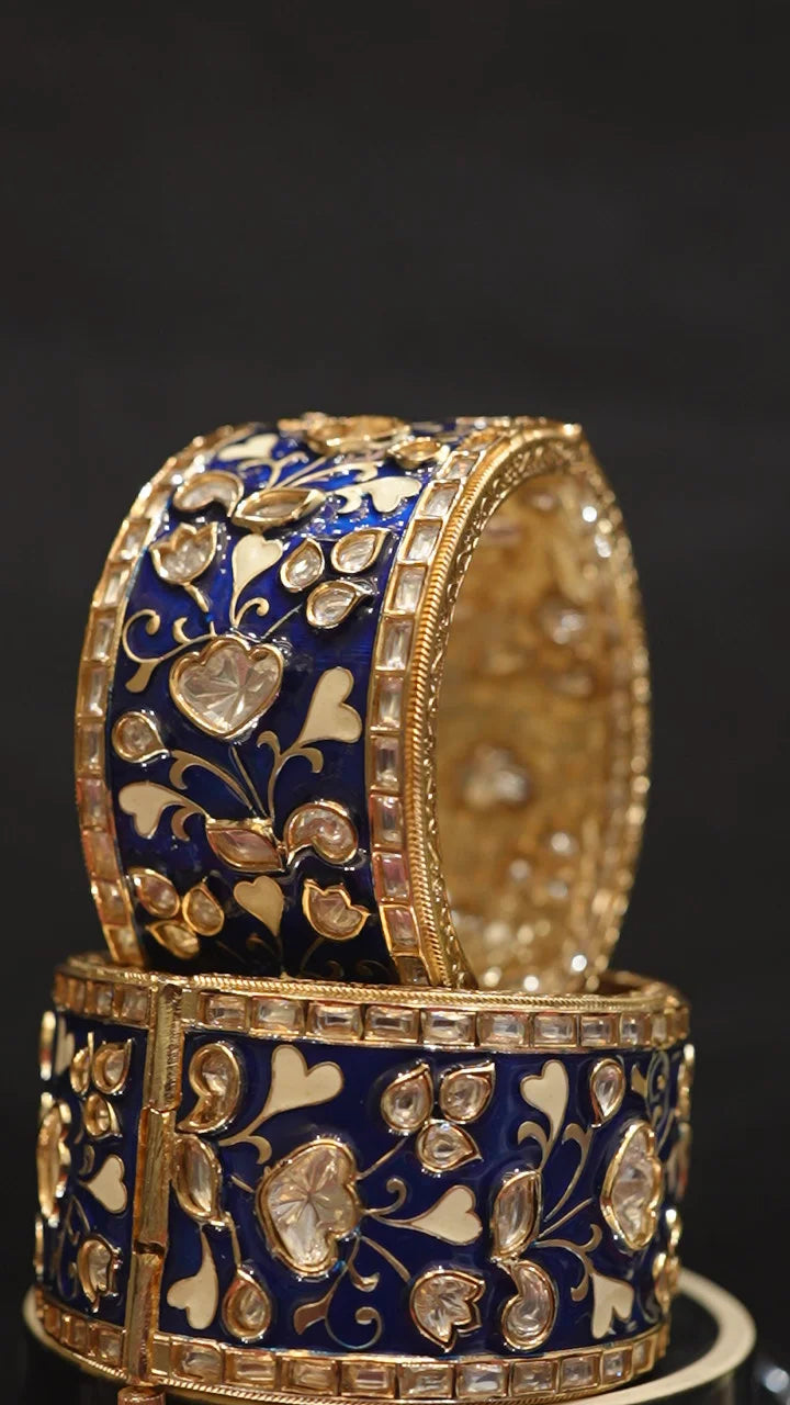 Kashish Meenakari Bangle