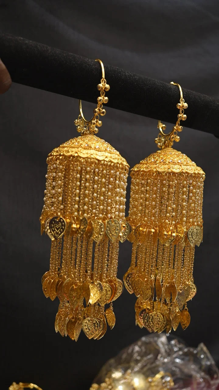 Golden Hearts Kaleera