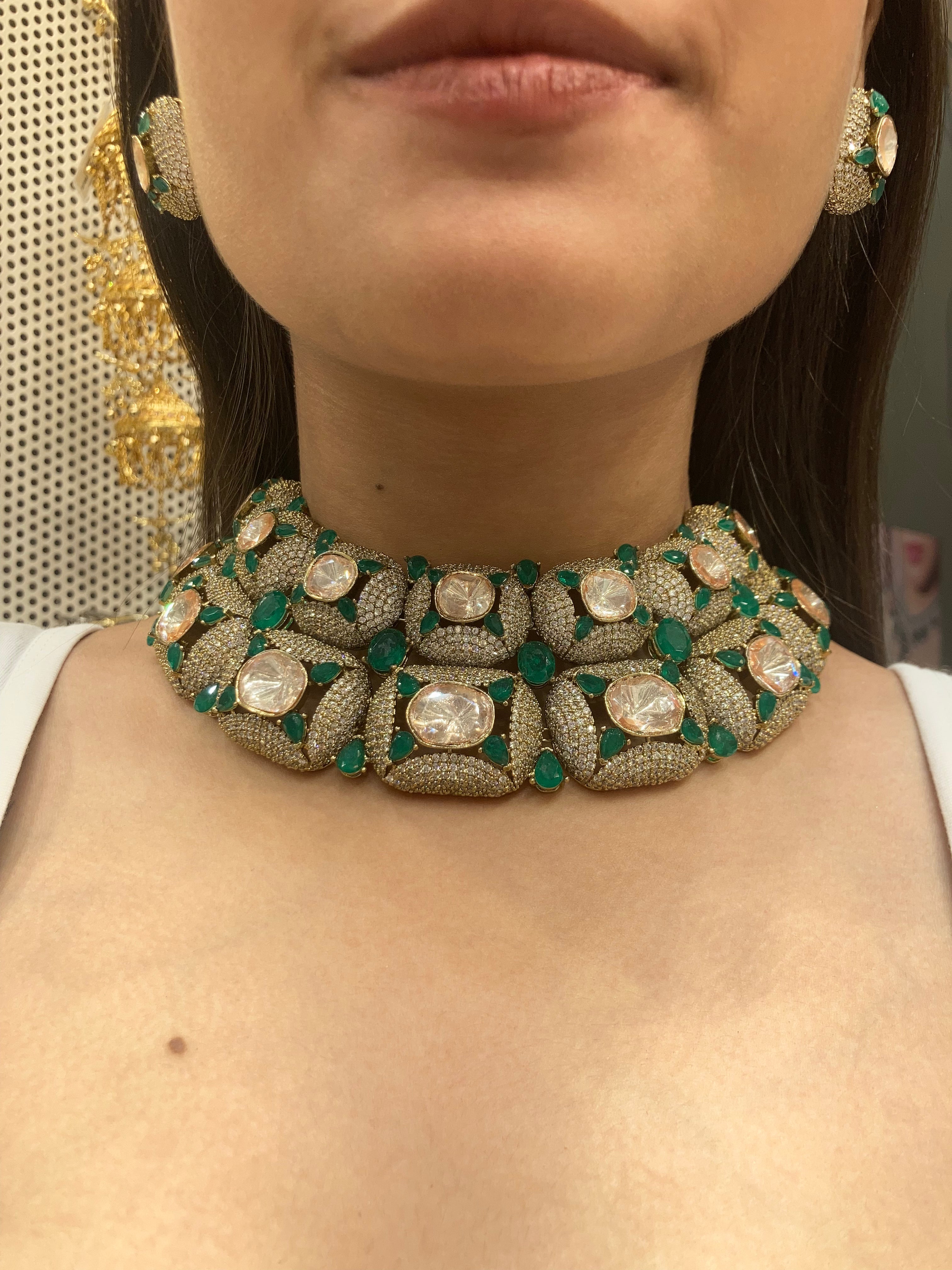 Aurelia Emerald Choker Set