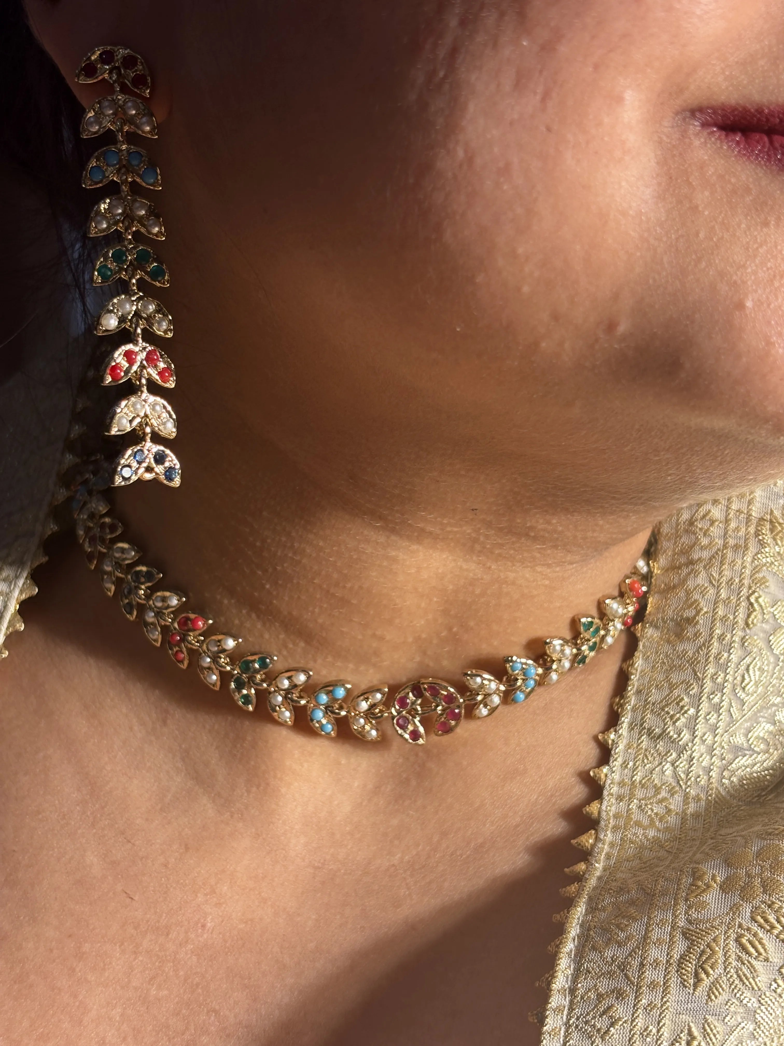 Navratna Jadau Choker