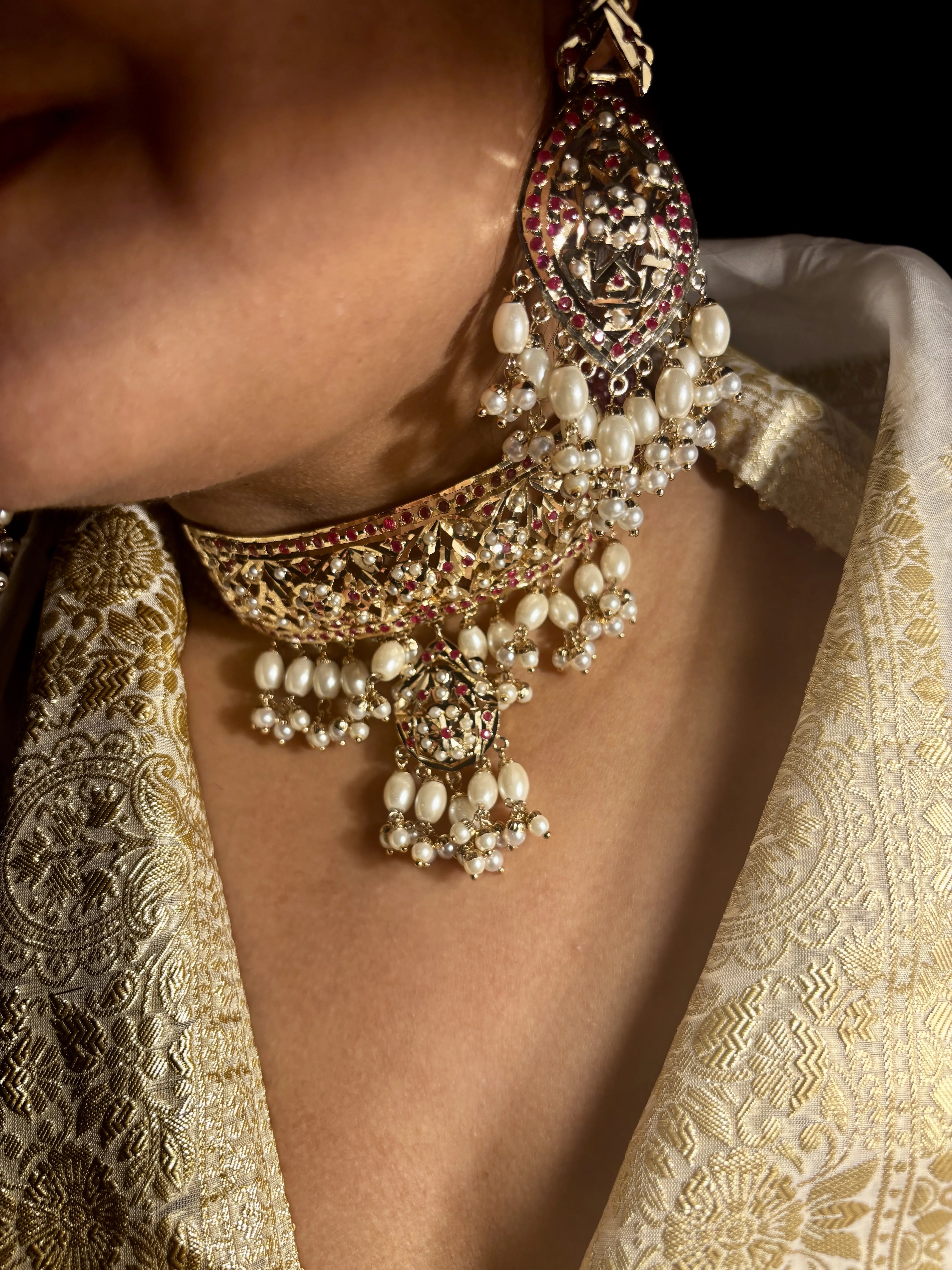 Manikya Jadau Red Choker