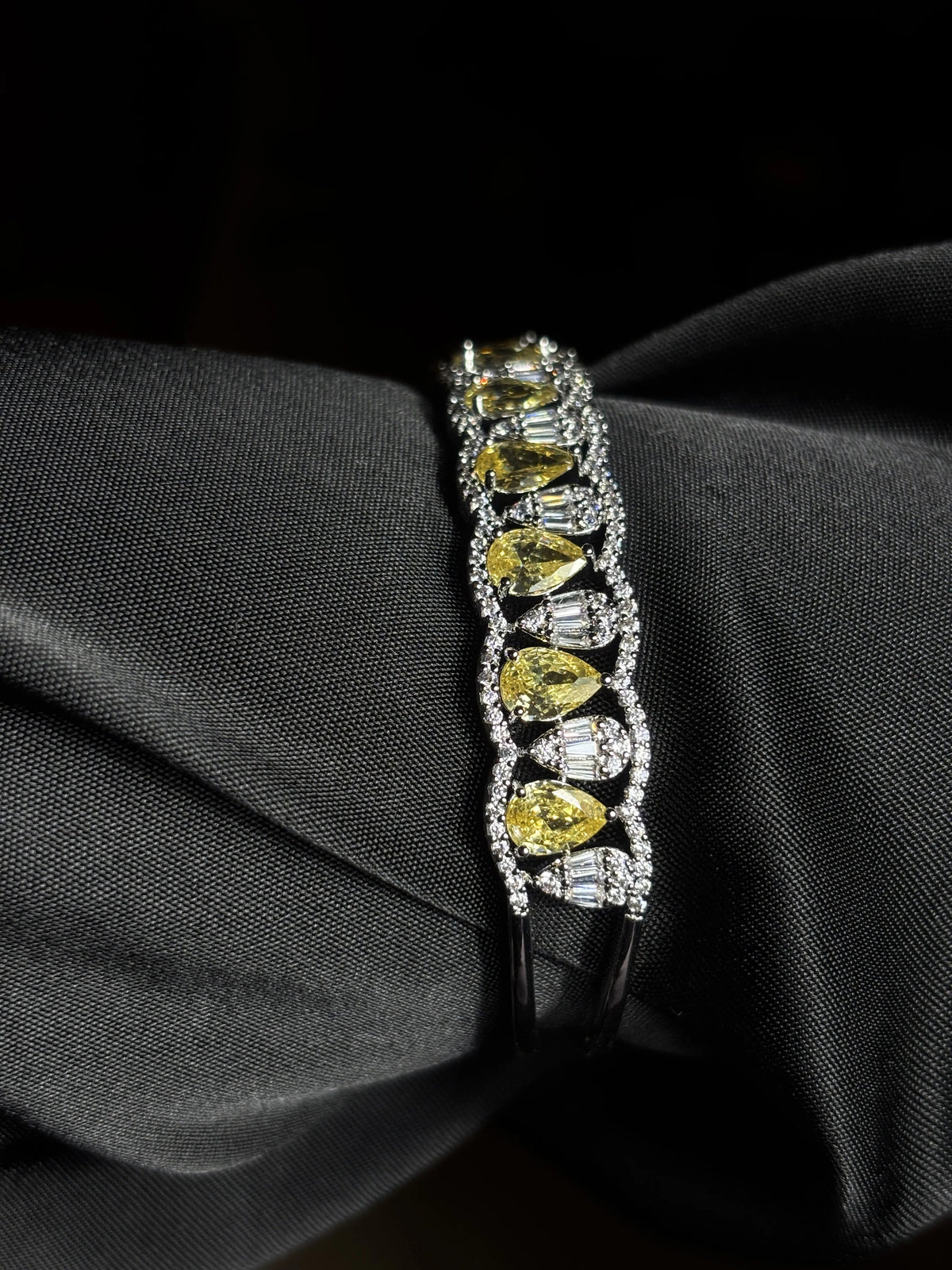 Citrine luminous Glow Bracelet