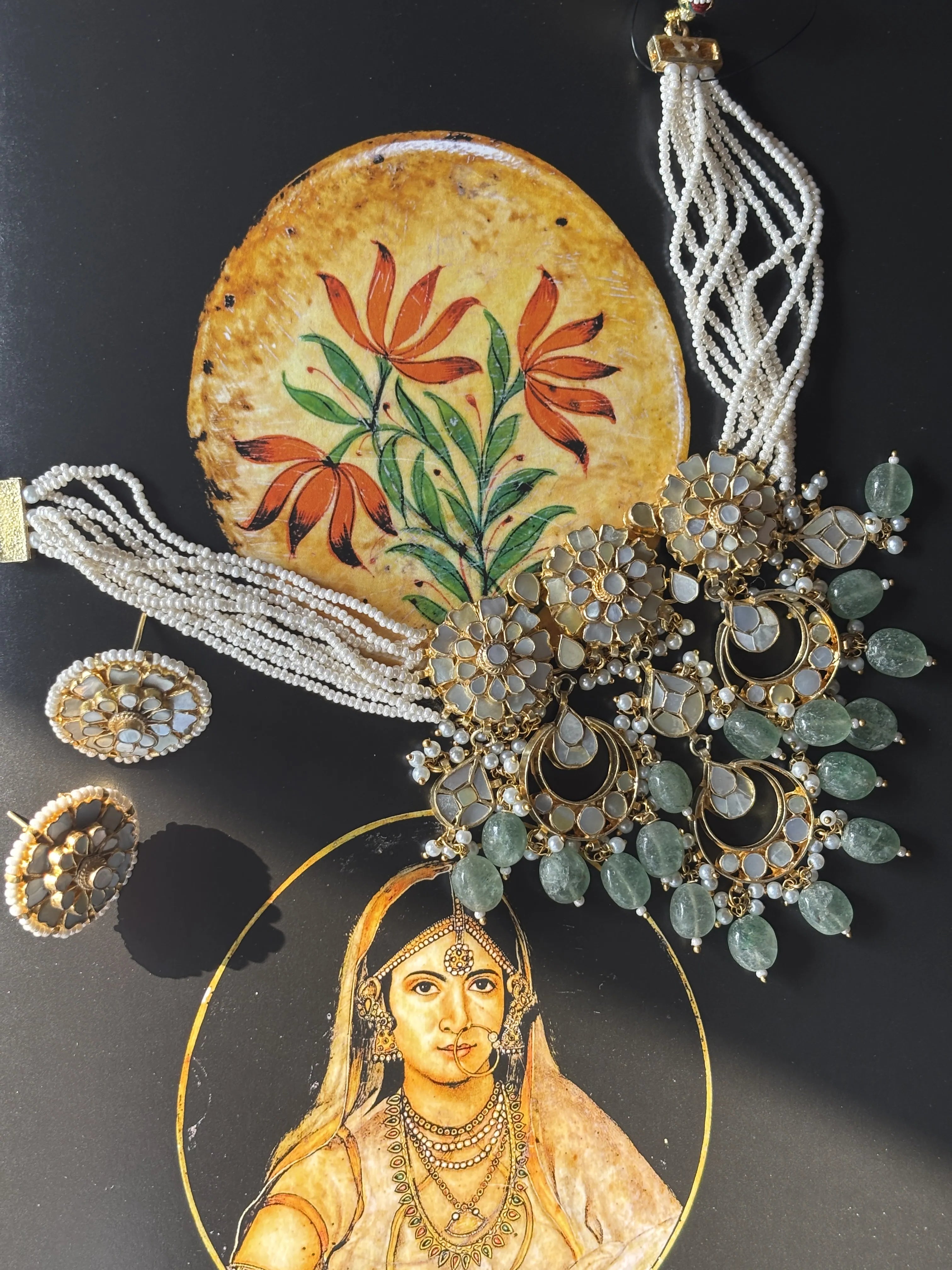 Meher-e-Noor Pachi Kundan Choker Set