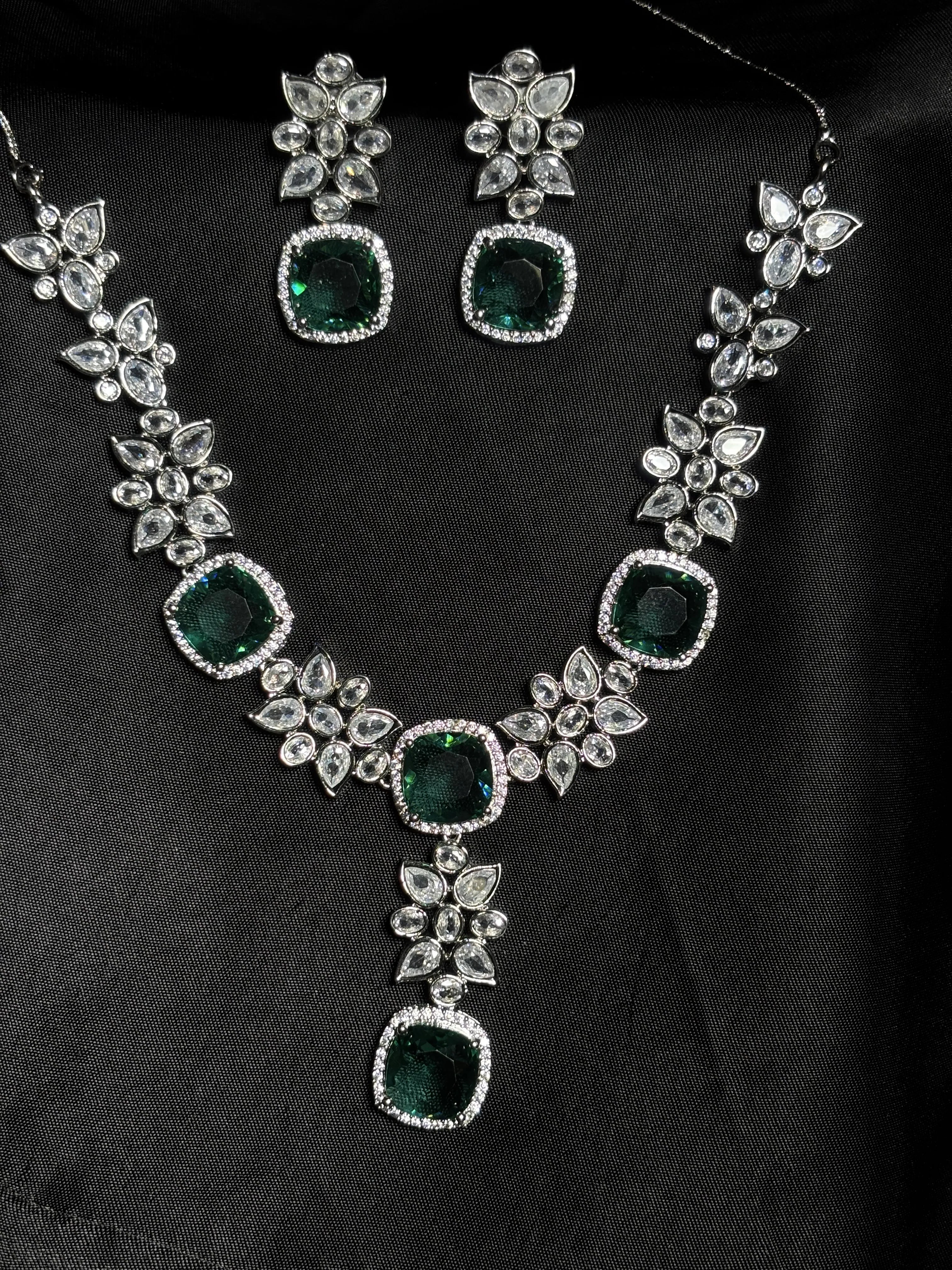 Turquoise Petal Necklace Set