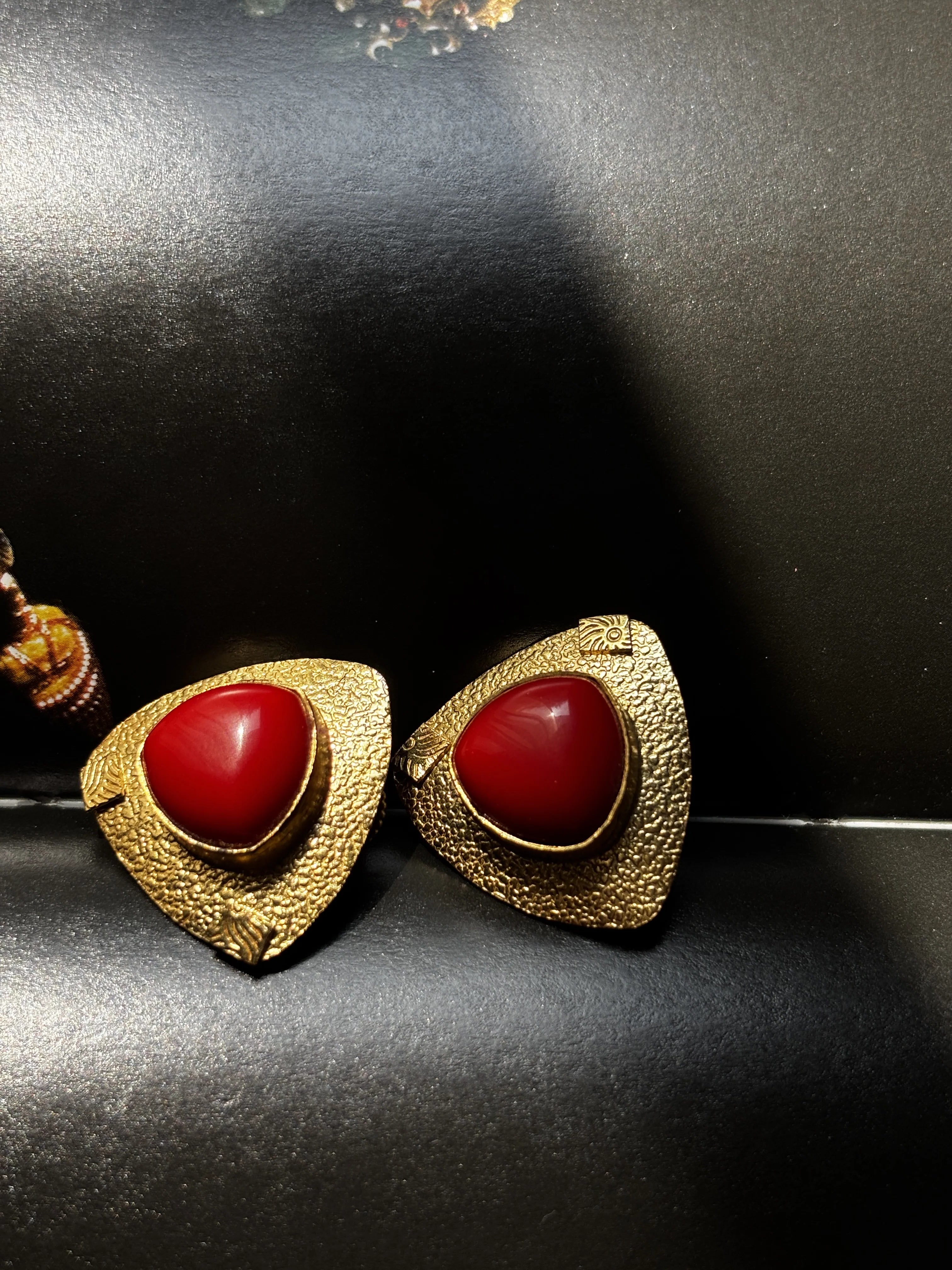 Amber E Noor Studs