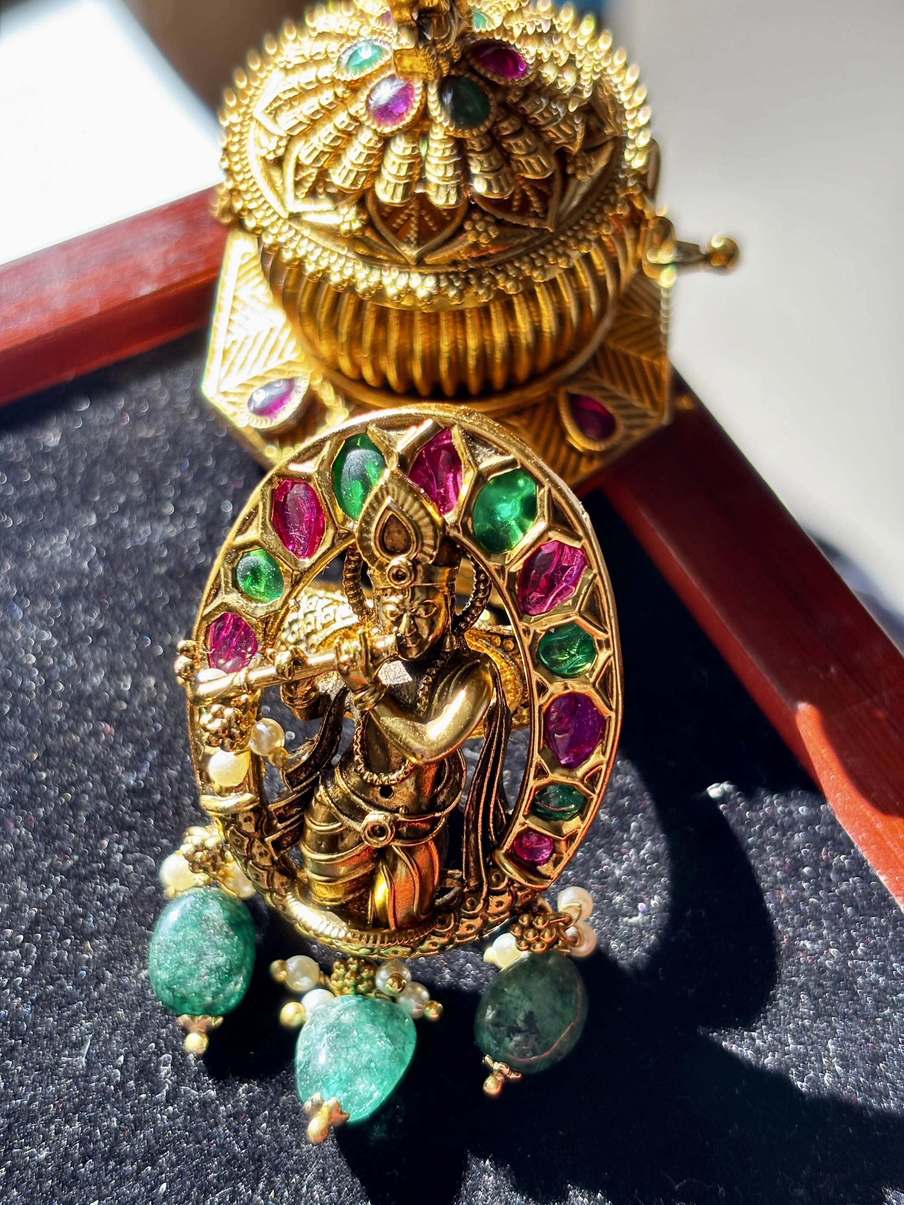 Krishna Motif Kundan Ring