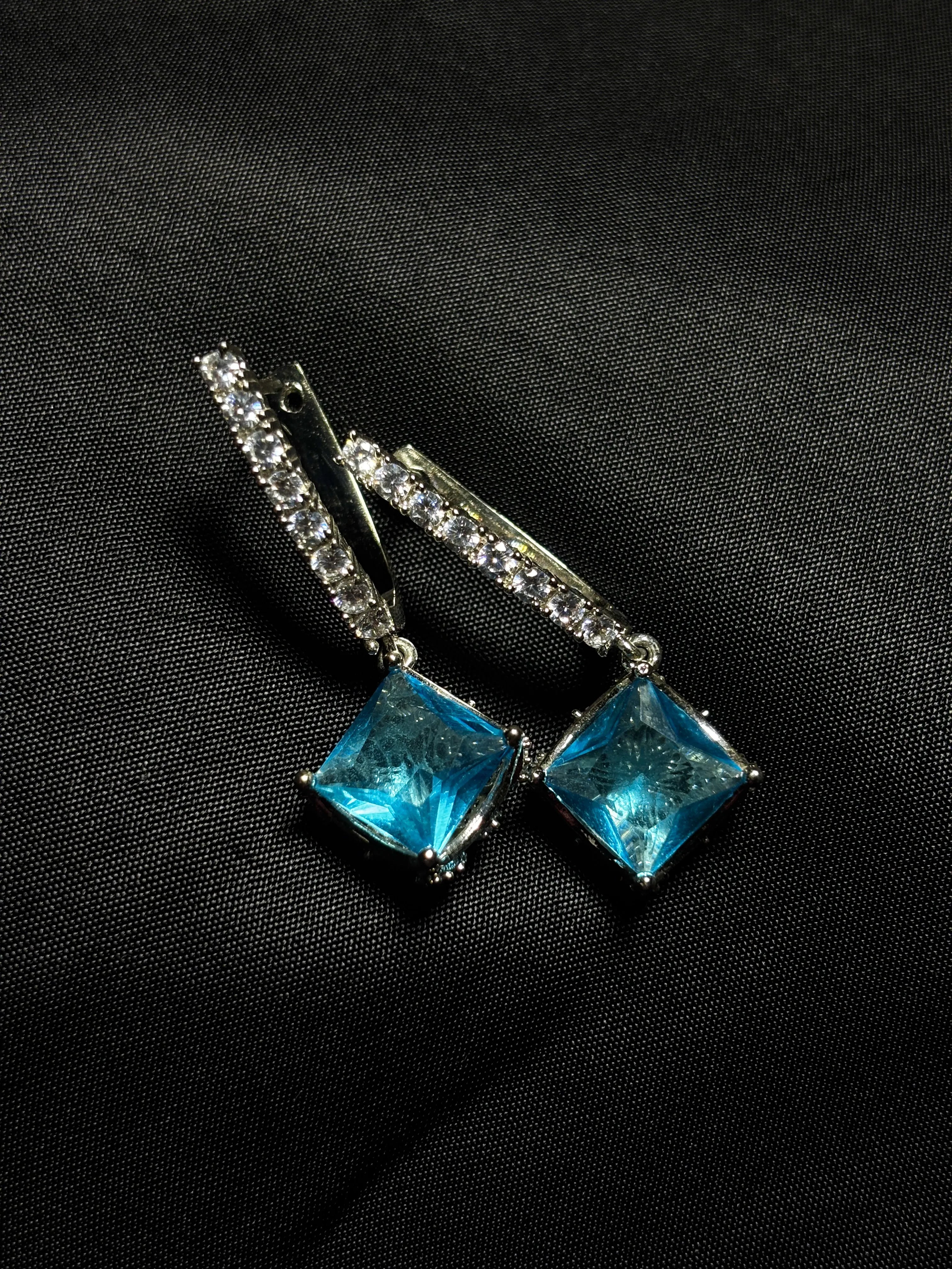 Ziva Aqua Drop Earrings