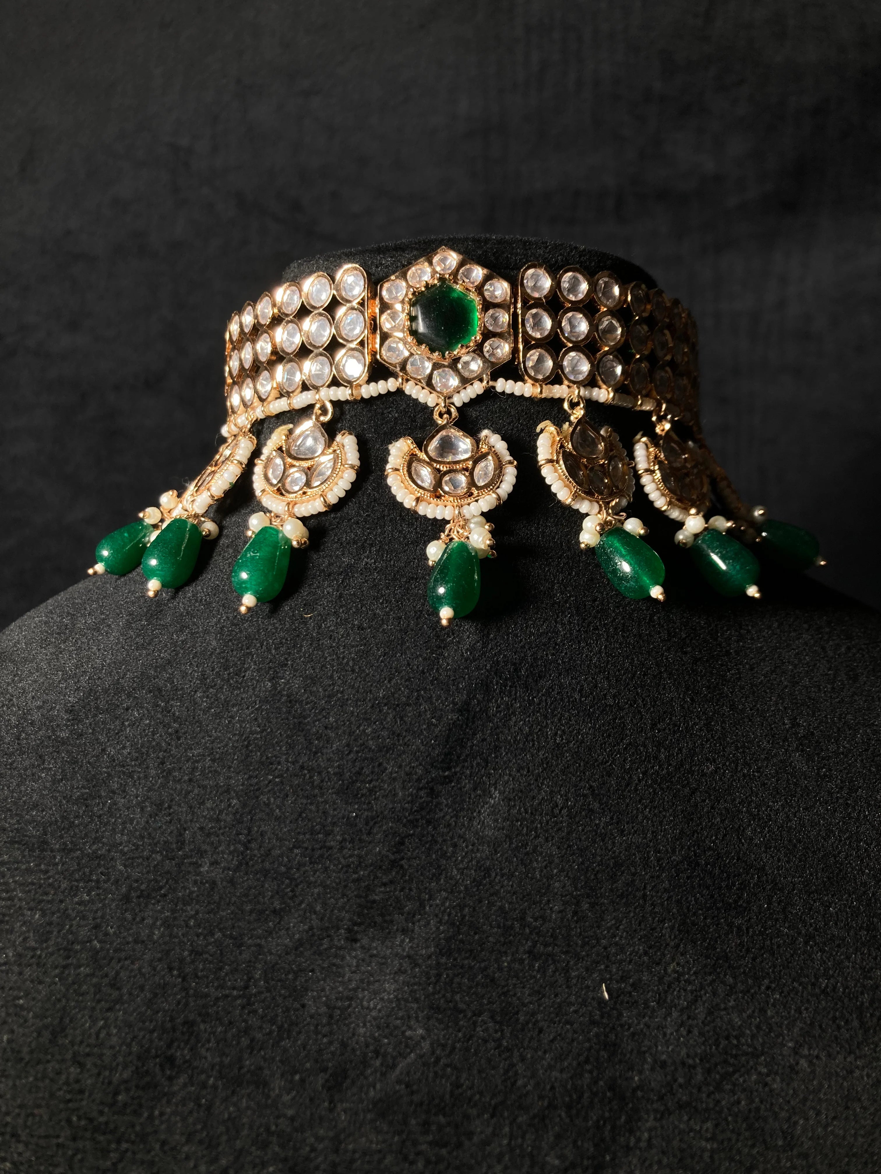Ruhi Green Kundan Choker