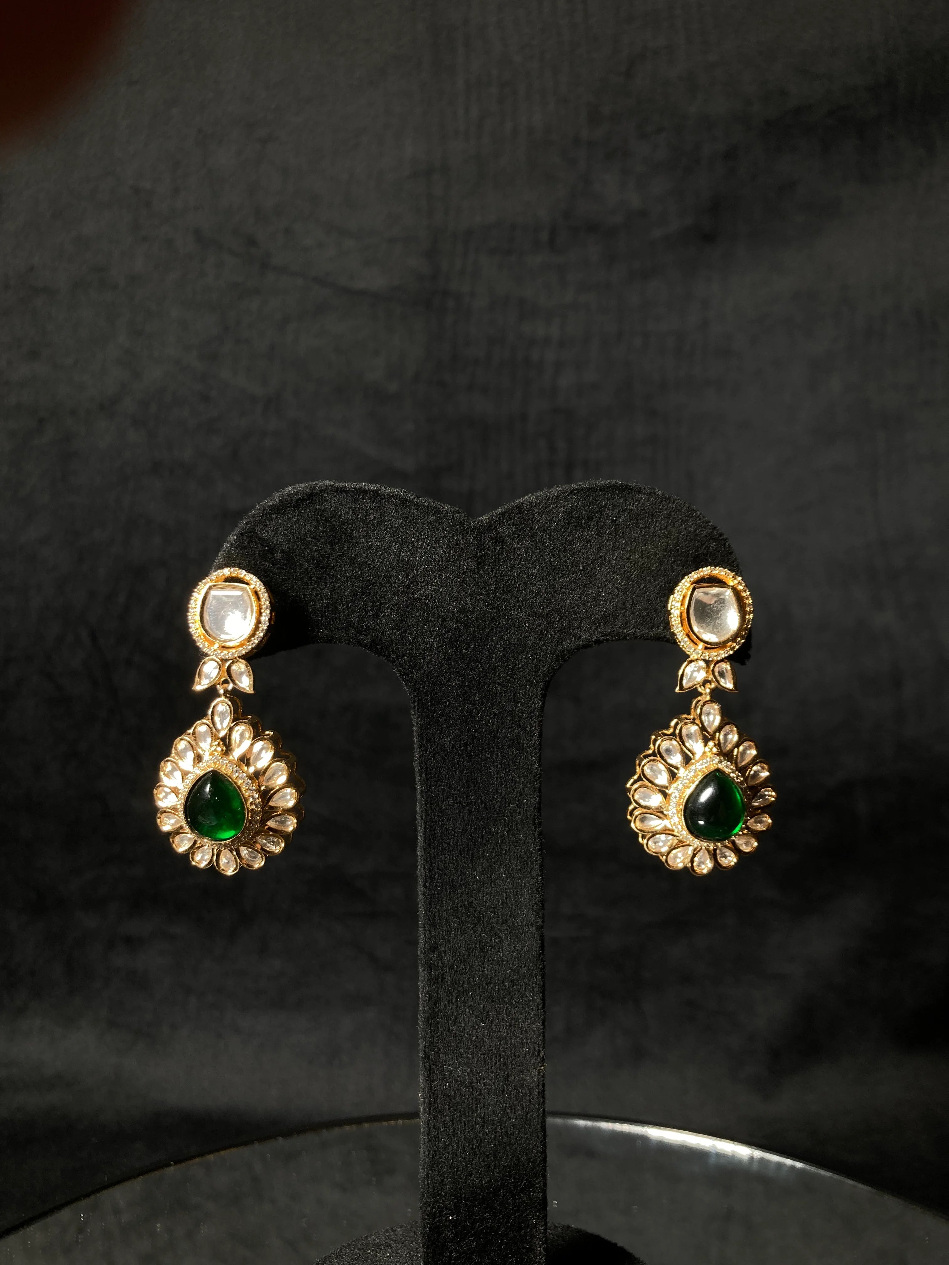 Kundan Set