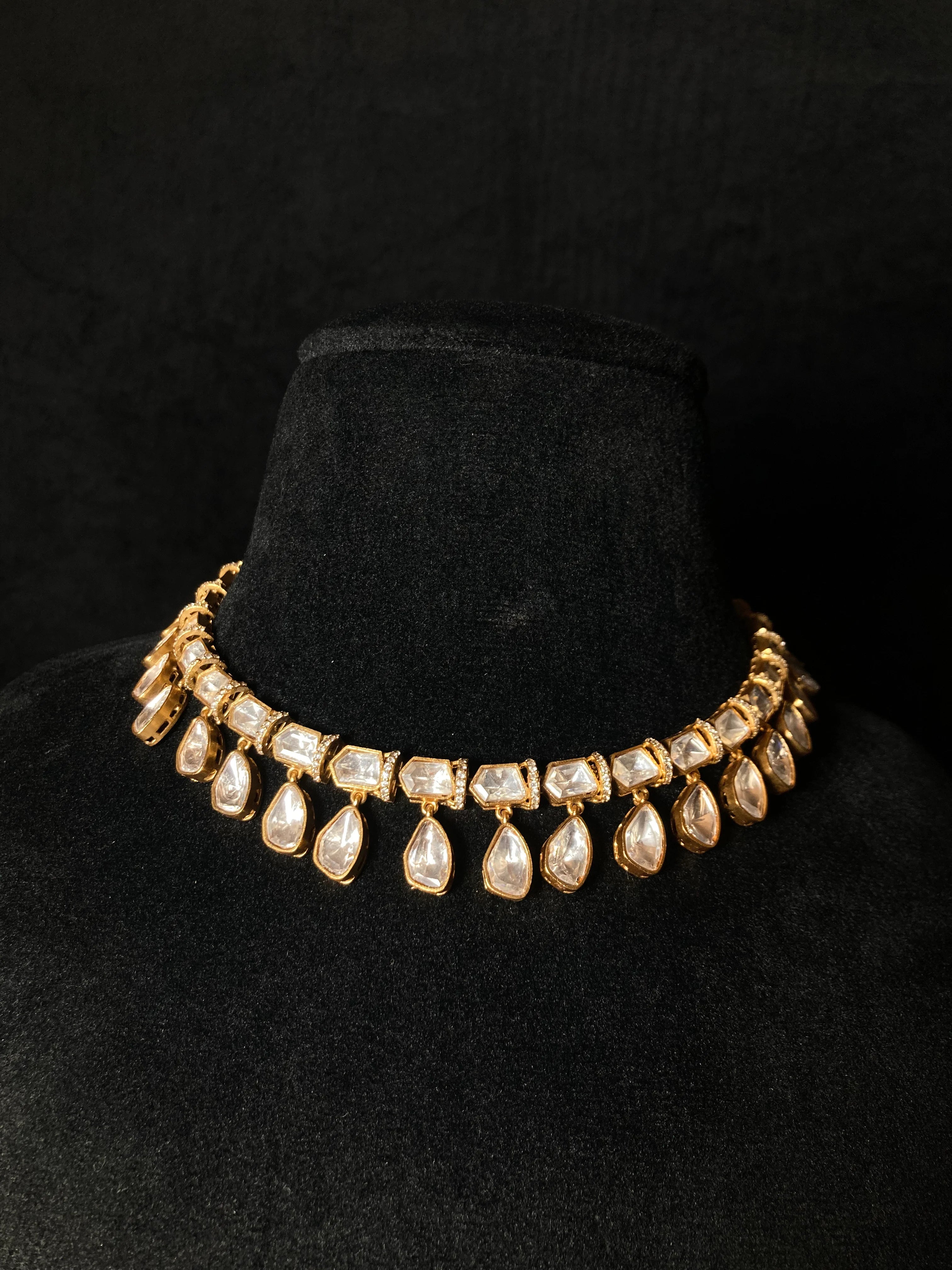 Sutra Moissanite Necklace Set
