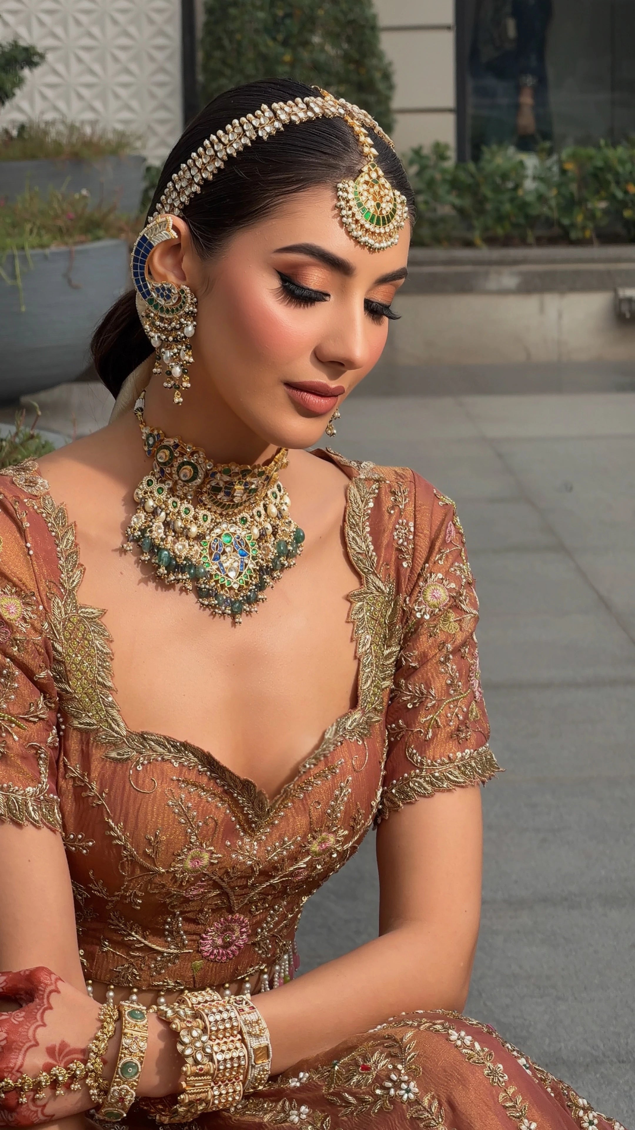 Imperial Noor Choker Set