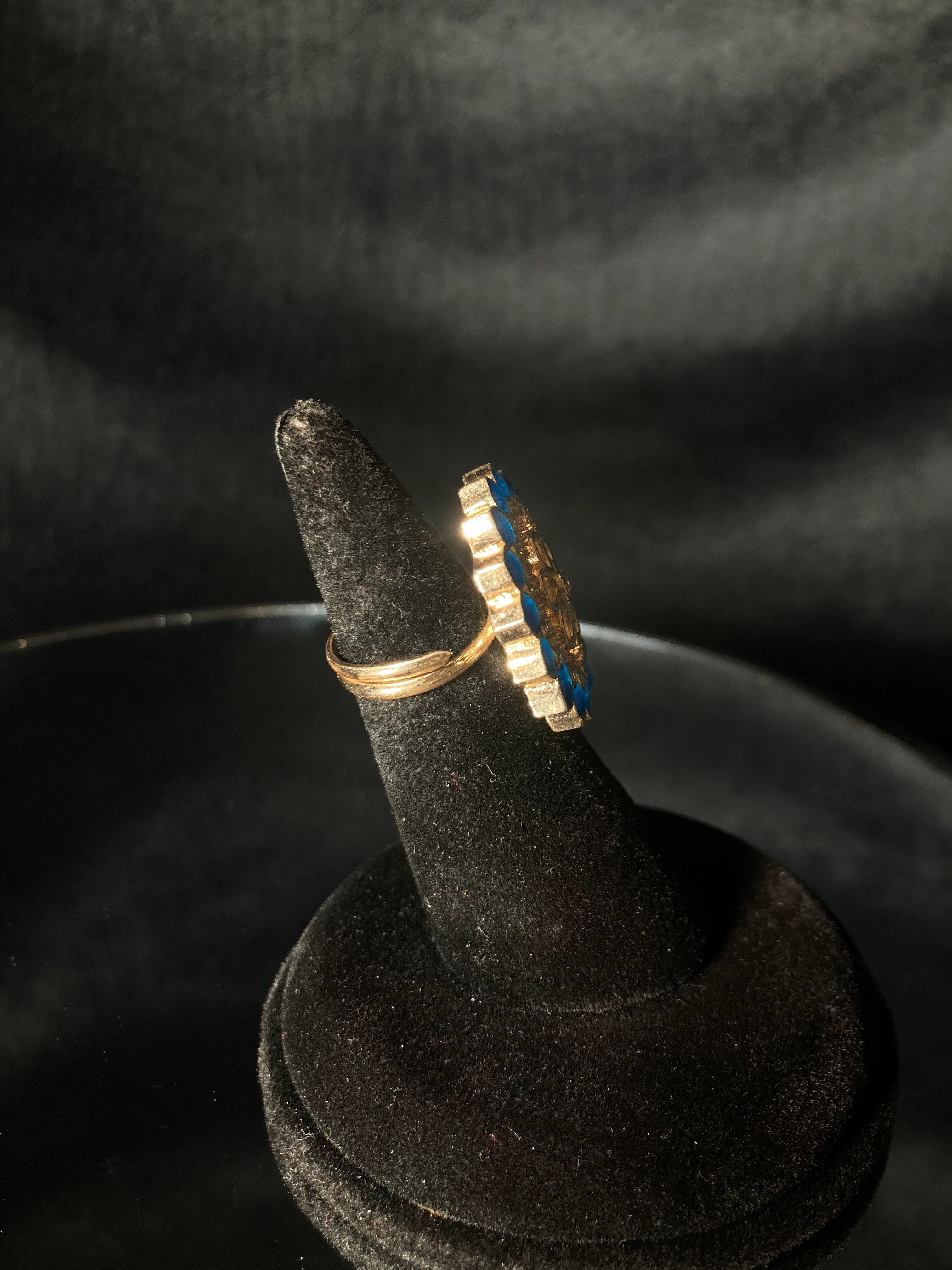 Ring
