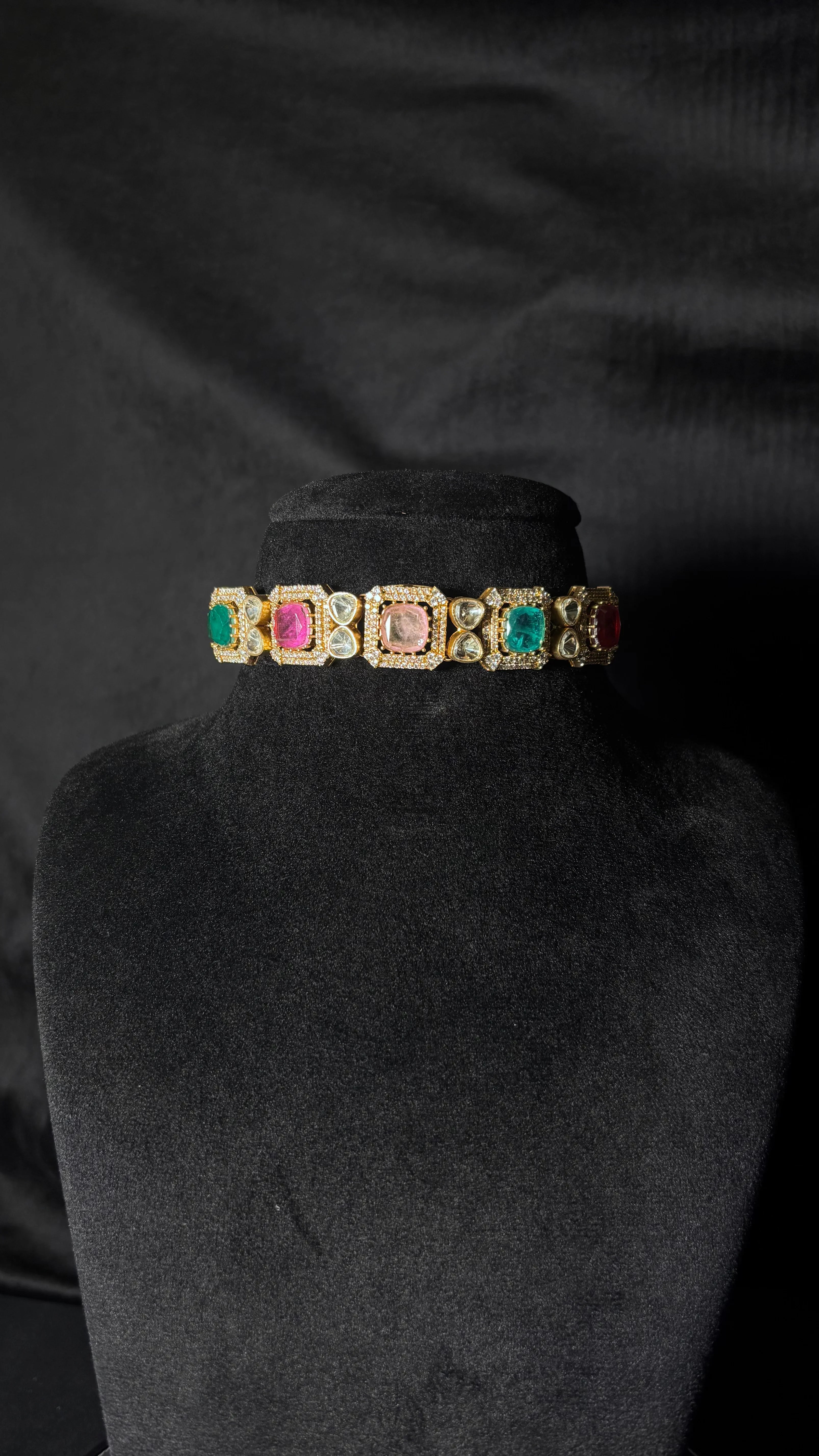 Seraphine Choker Set with Multicolor Stones