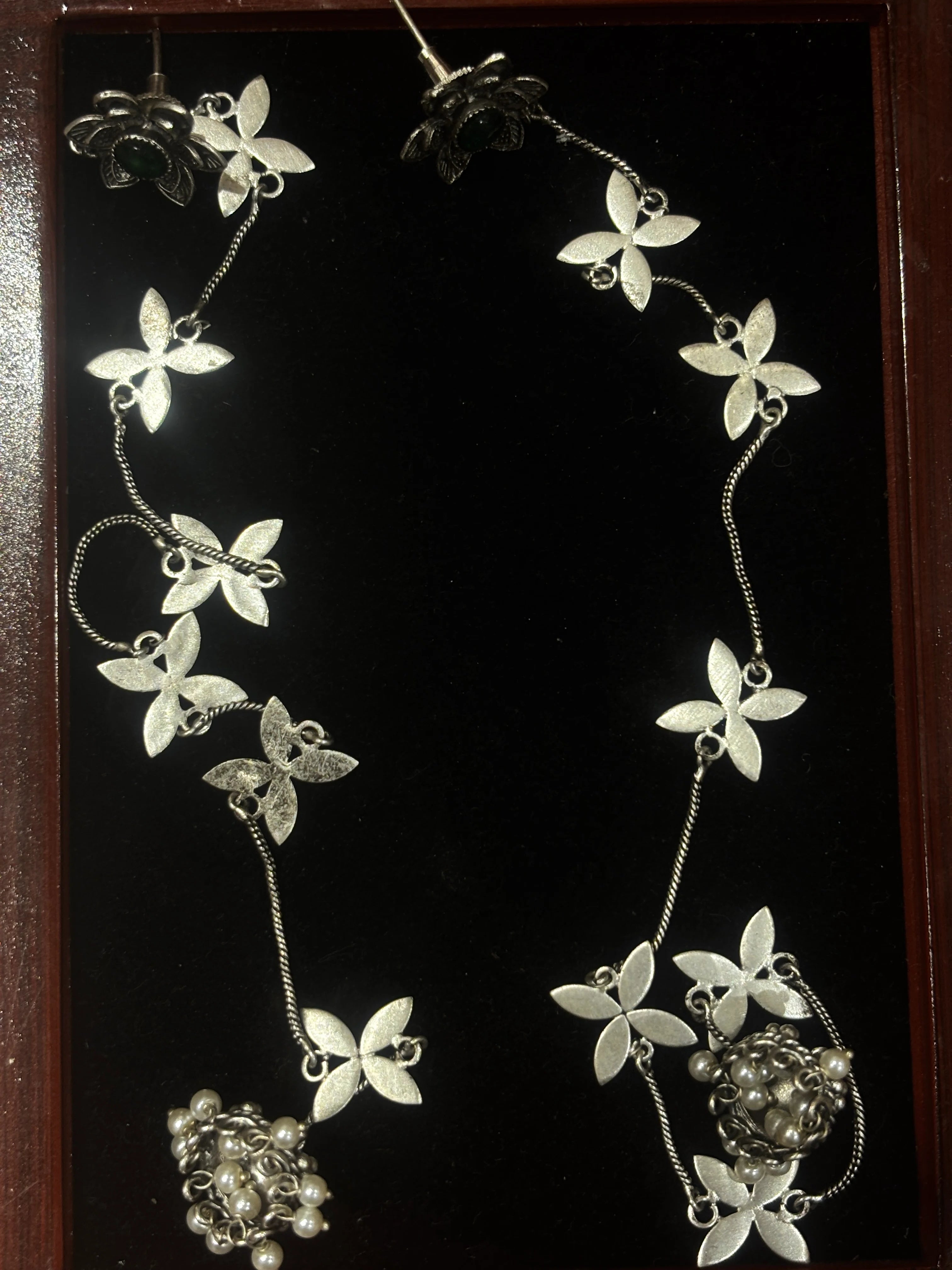 Midas Green Silver Bloom Chain Drop Earrings
