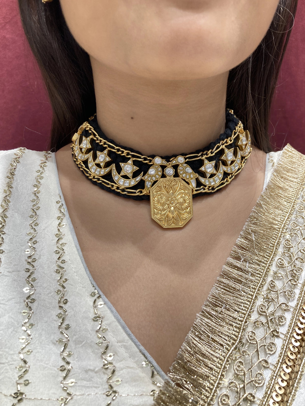 Golden Medallion Necklace