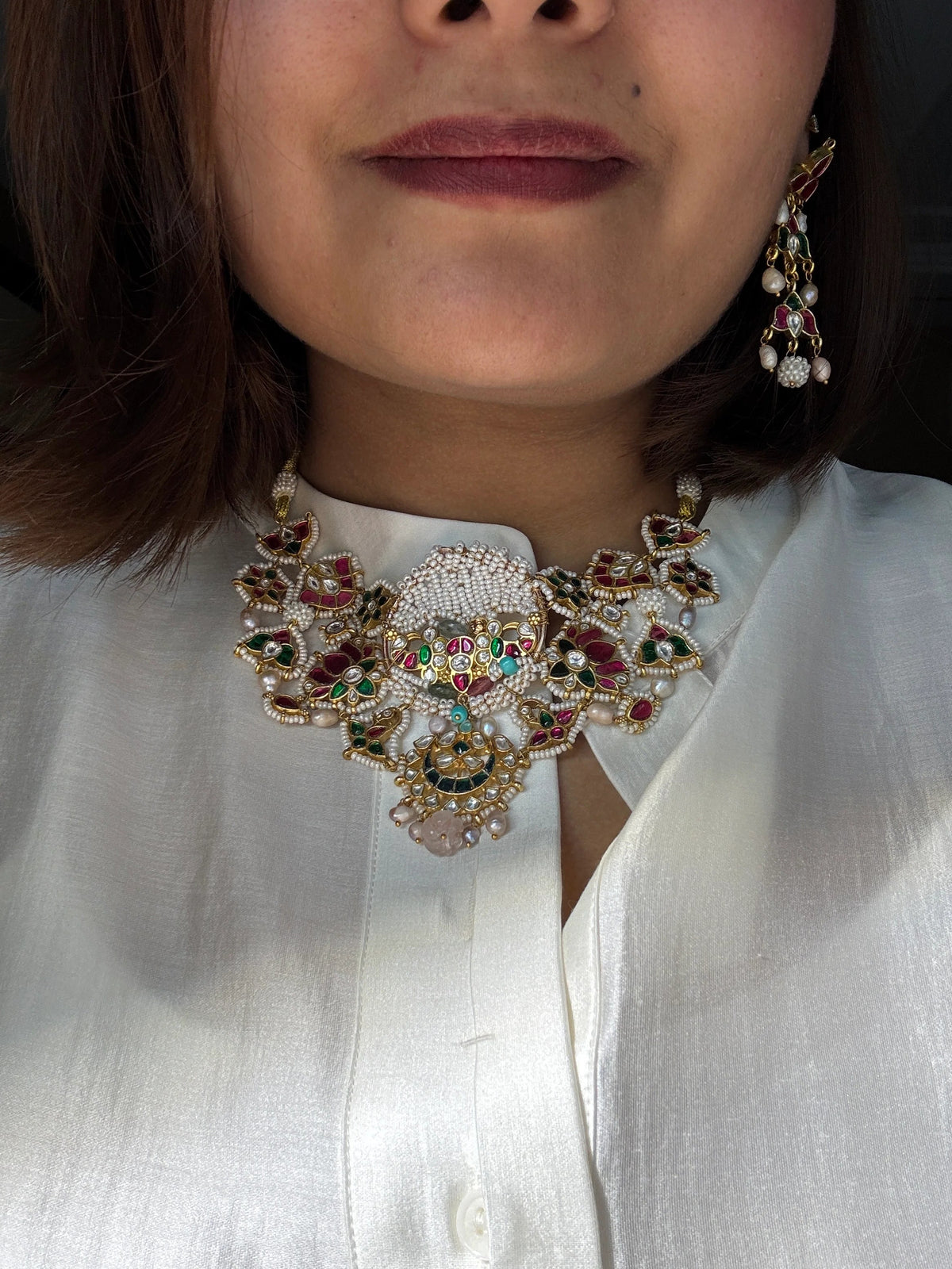 Gulistan Choker
