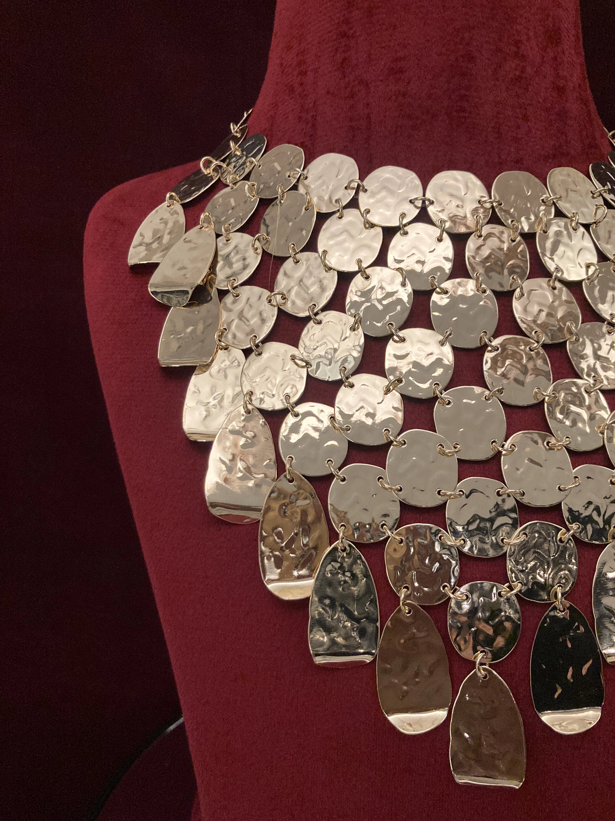 Zarqaa Cascade Statement Set