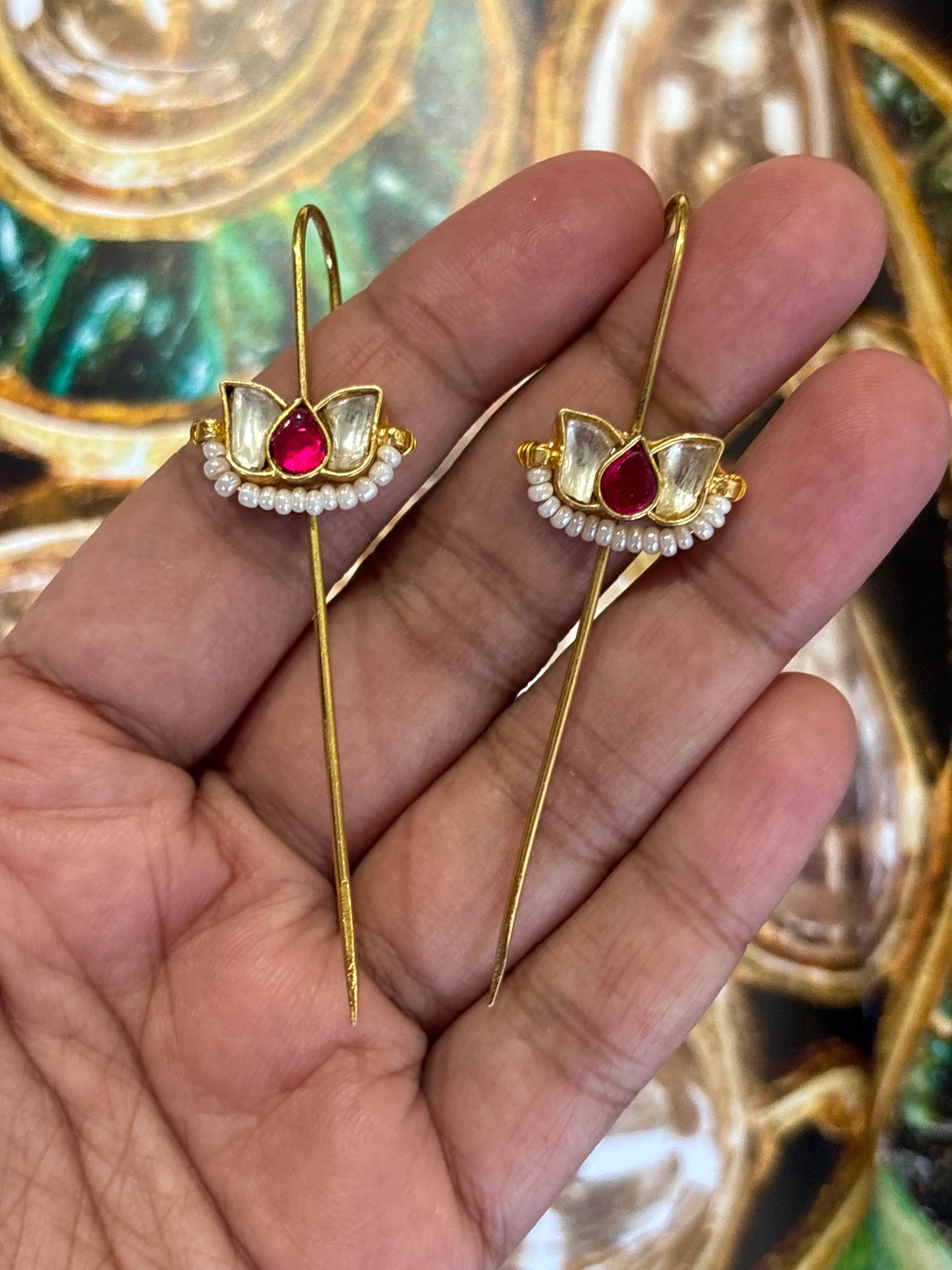 Earcuff