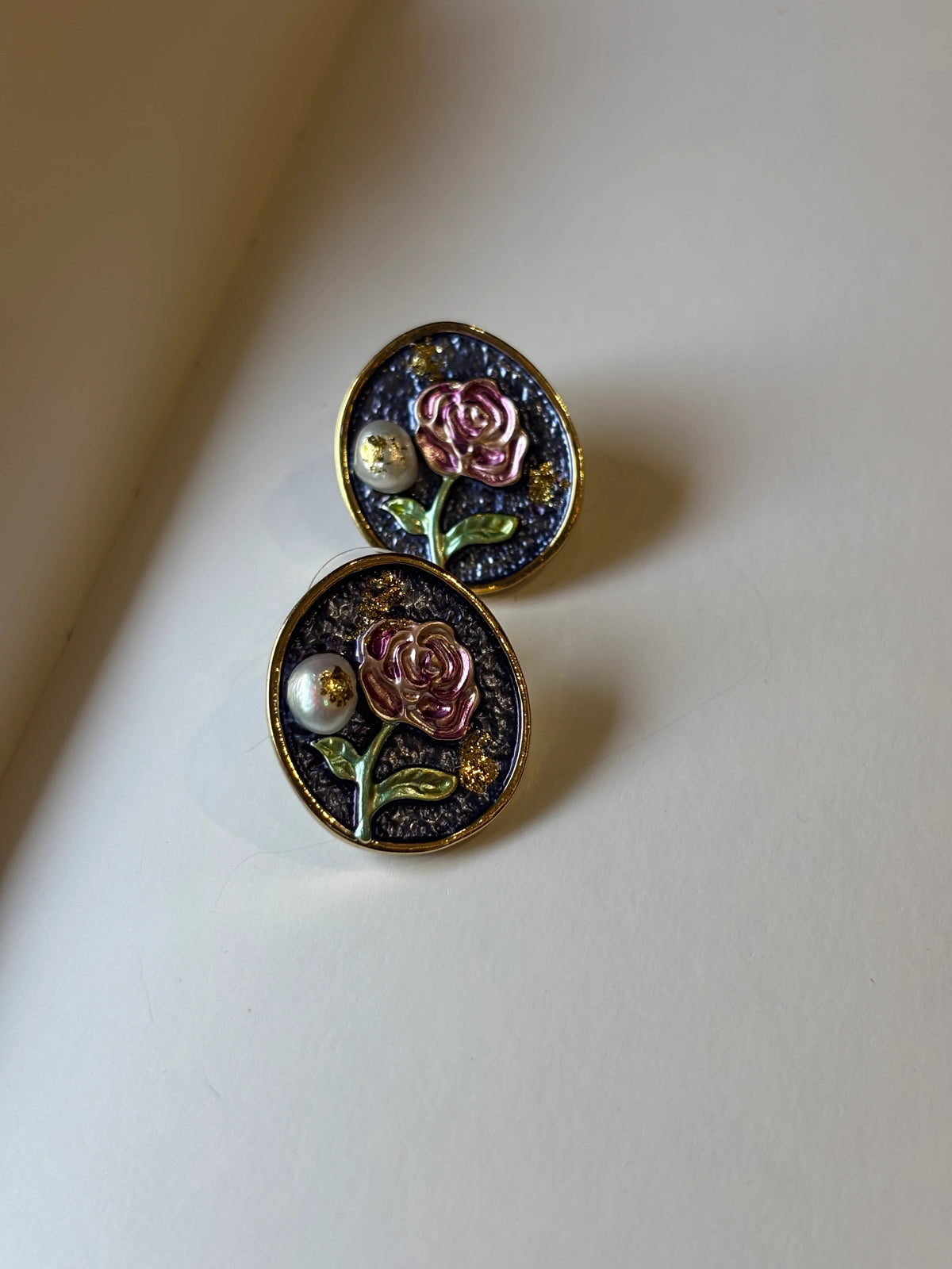 Victorian Rose Stud