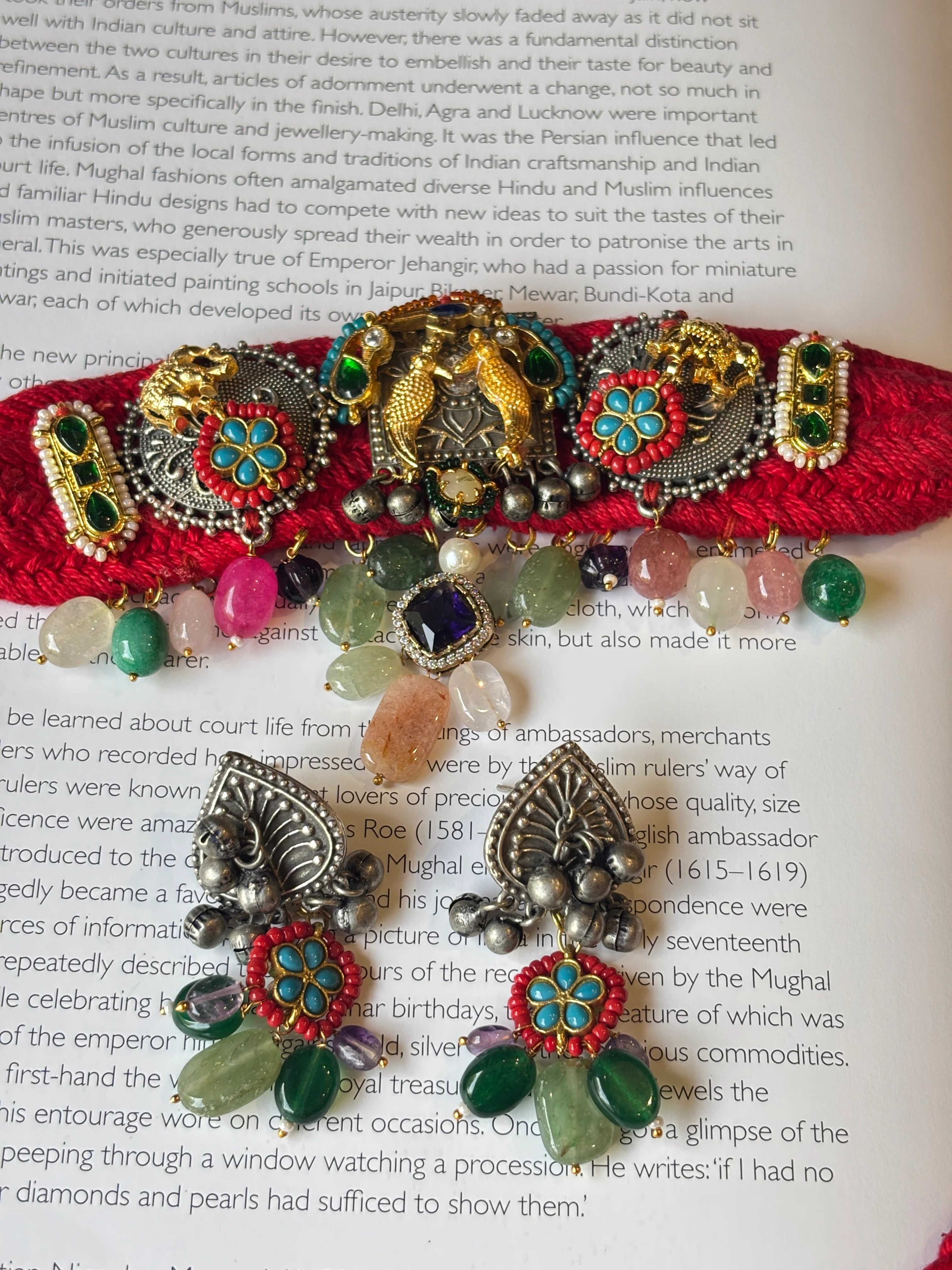 Ratnakar Choker With Red Patti