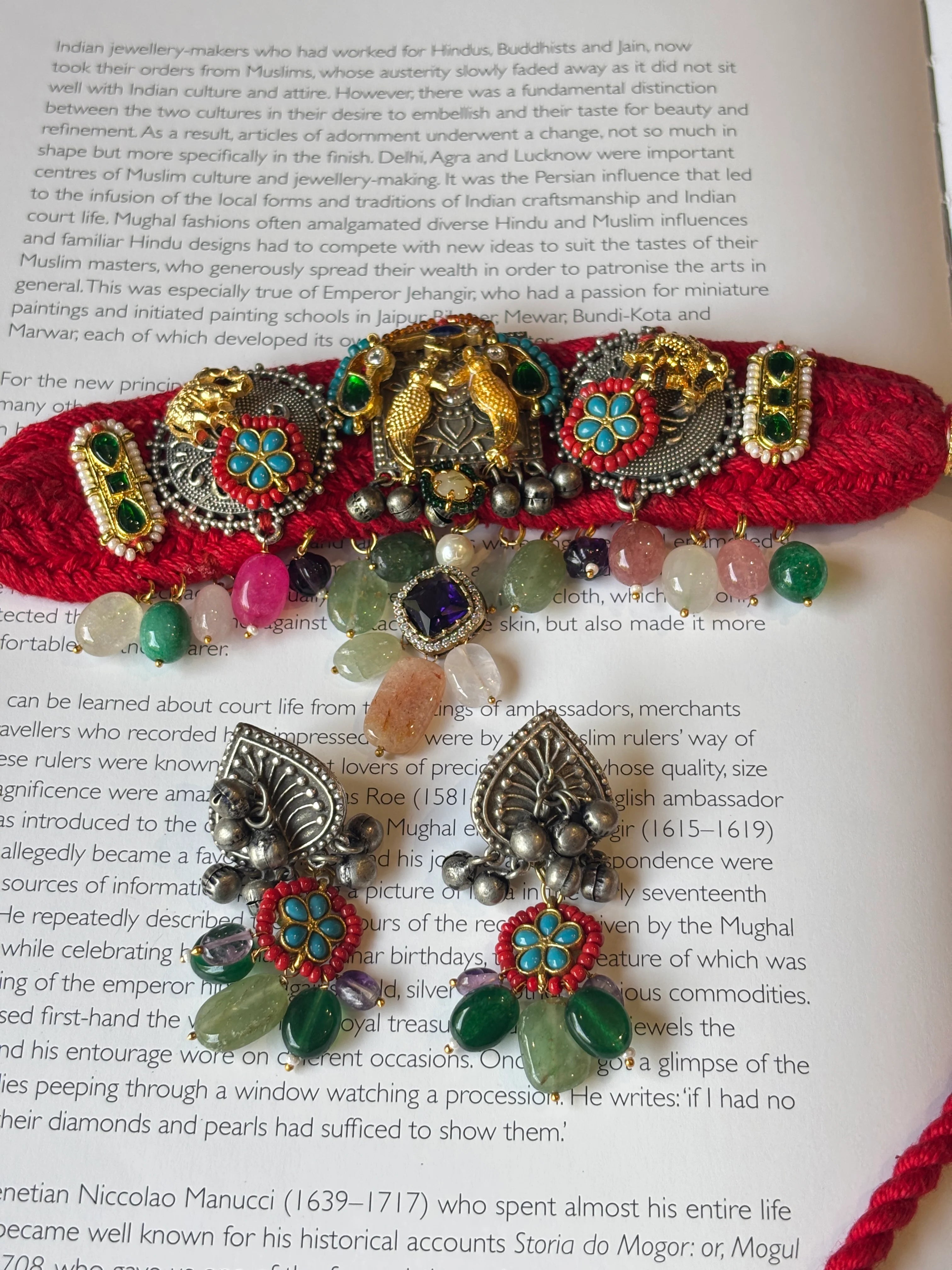 Ratnakar Choker With Red Patti
