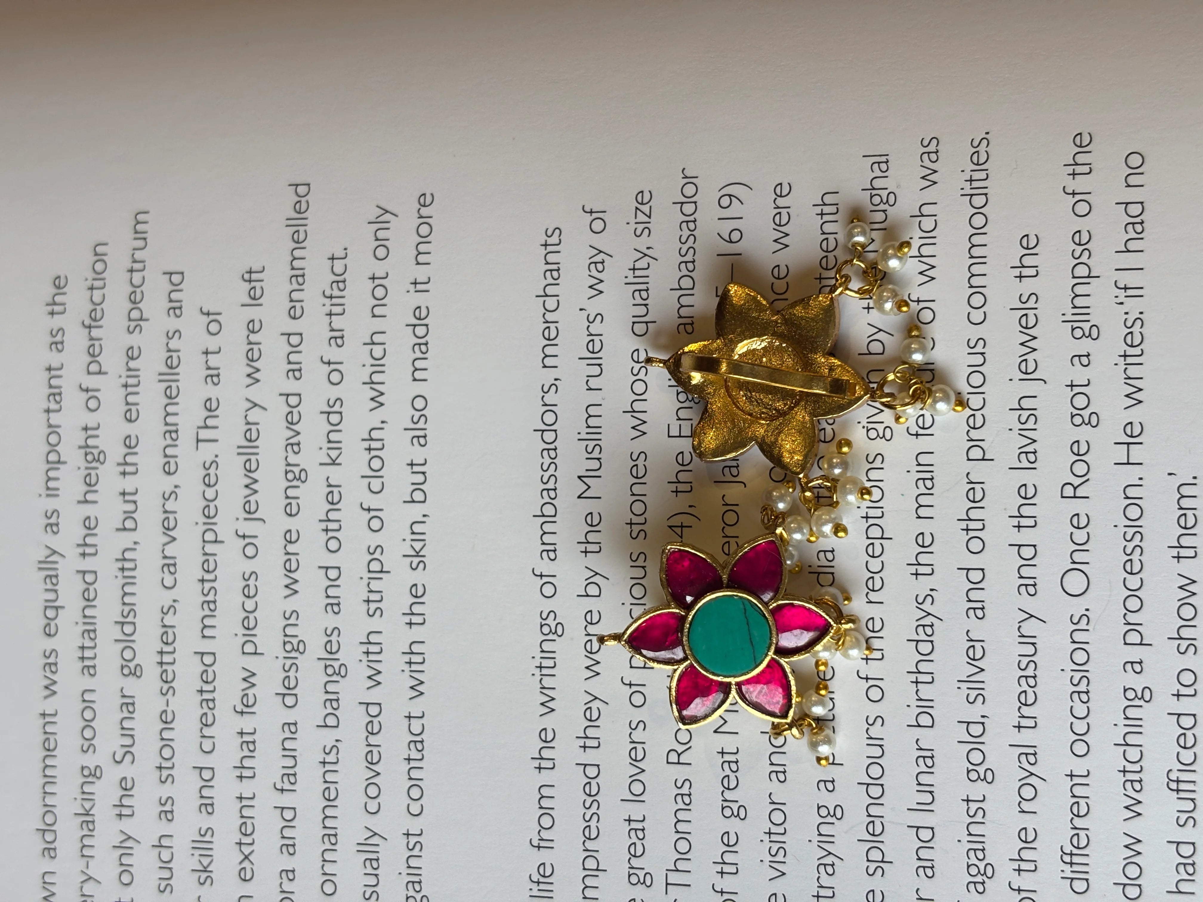 Earcuff
