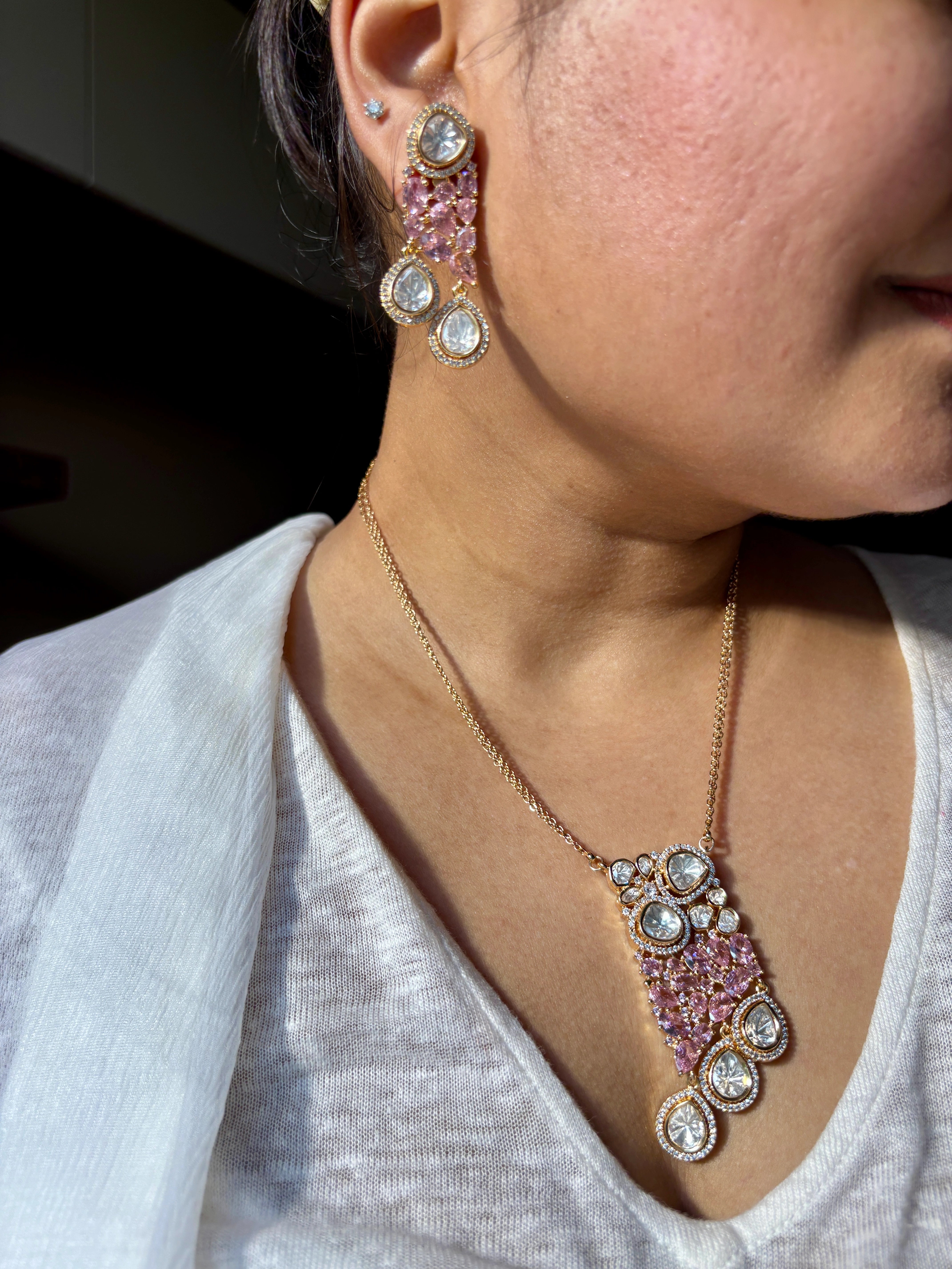 Lunaire Pendant Set With Pink Stones