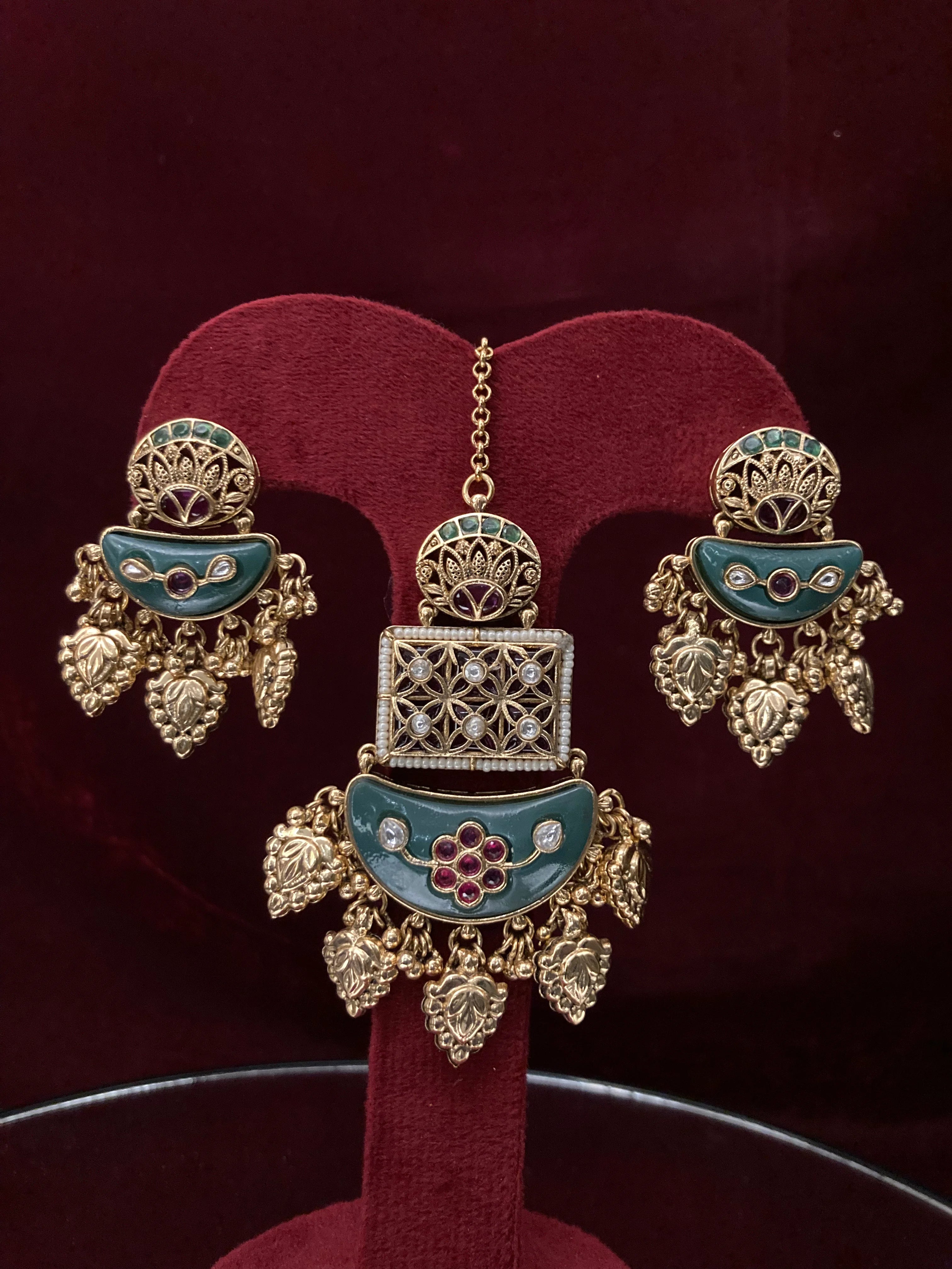 Necklace