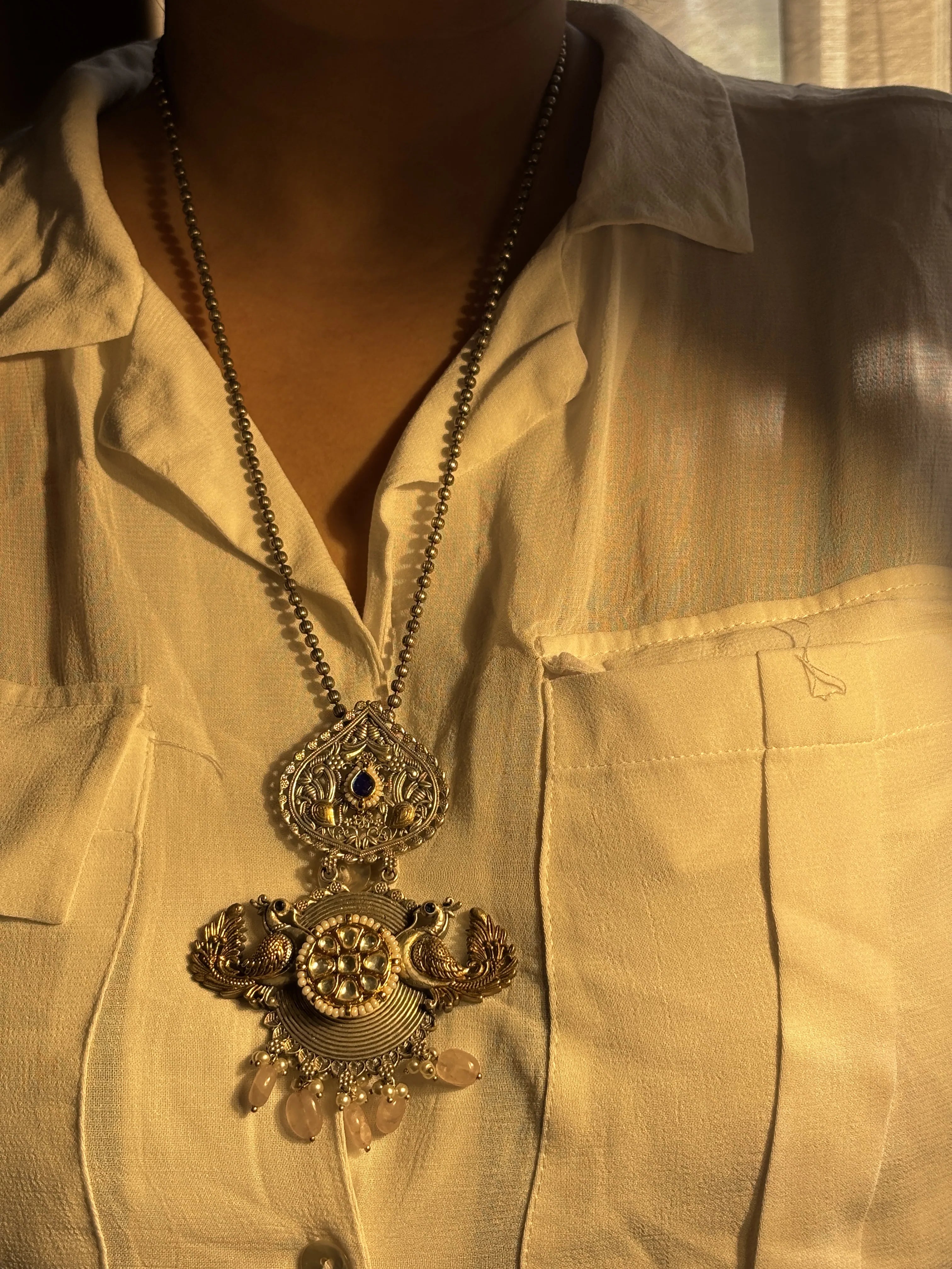 Raatraani Pendant