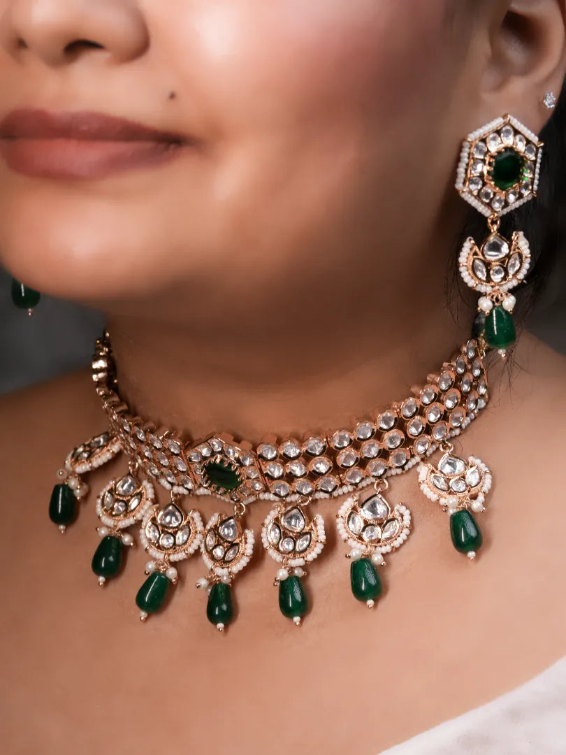 Ruhi Green Kundan Choker