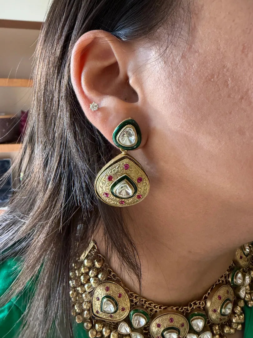 Kanaka Heritage Polki Meenakari Set