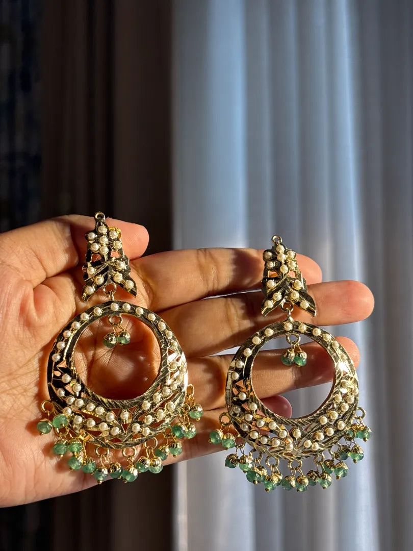 Noorani Nazakat Chandbali