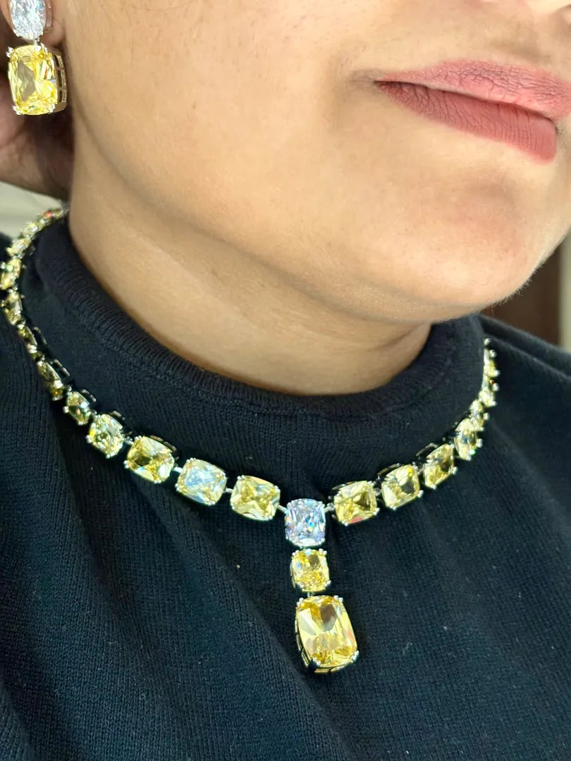 Aurora Muse Citrine Necklace Set